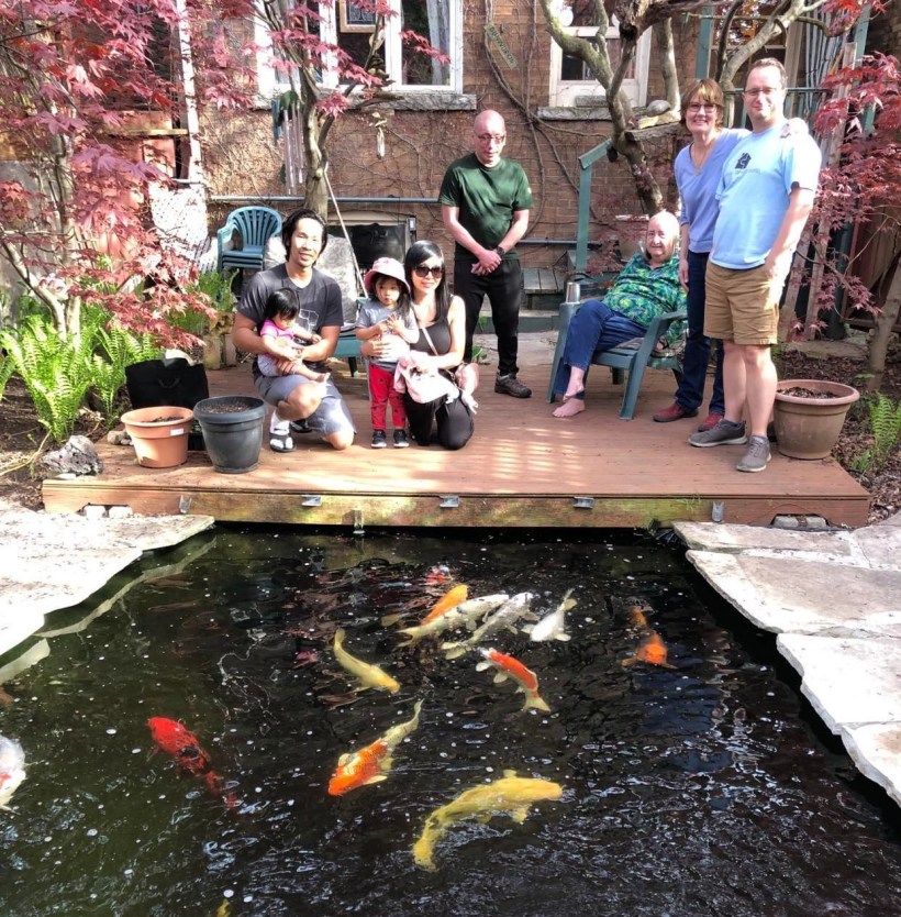 Pond - Walter &amp; Daisy